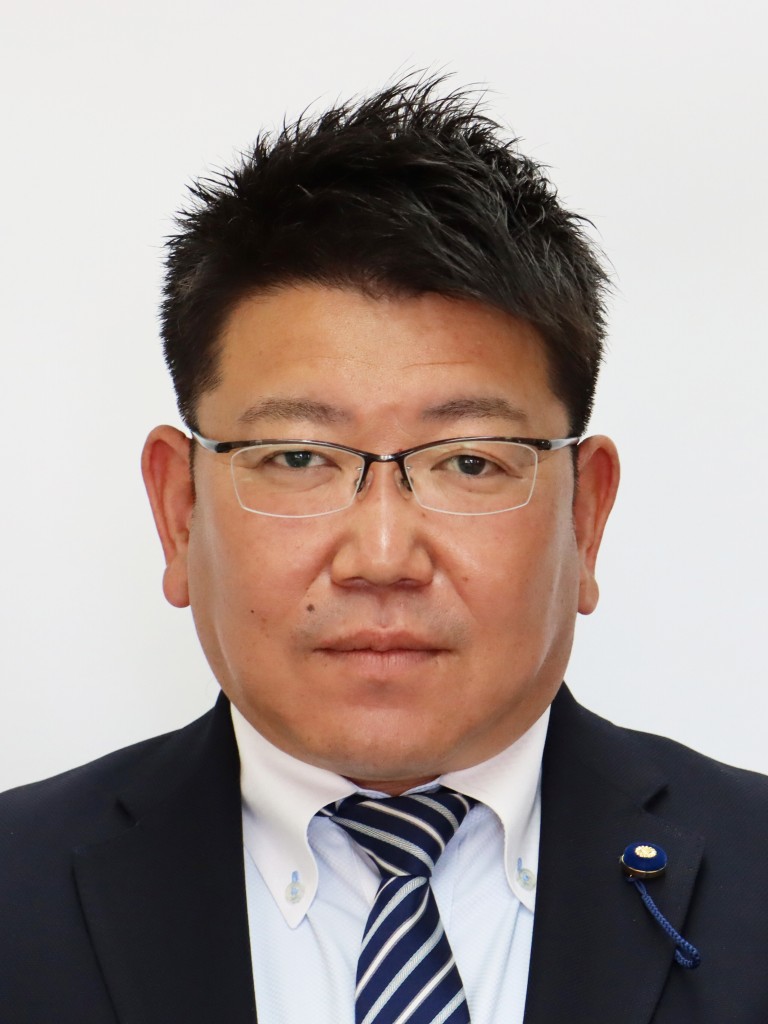 岡山栄蔵議員の顔写真